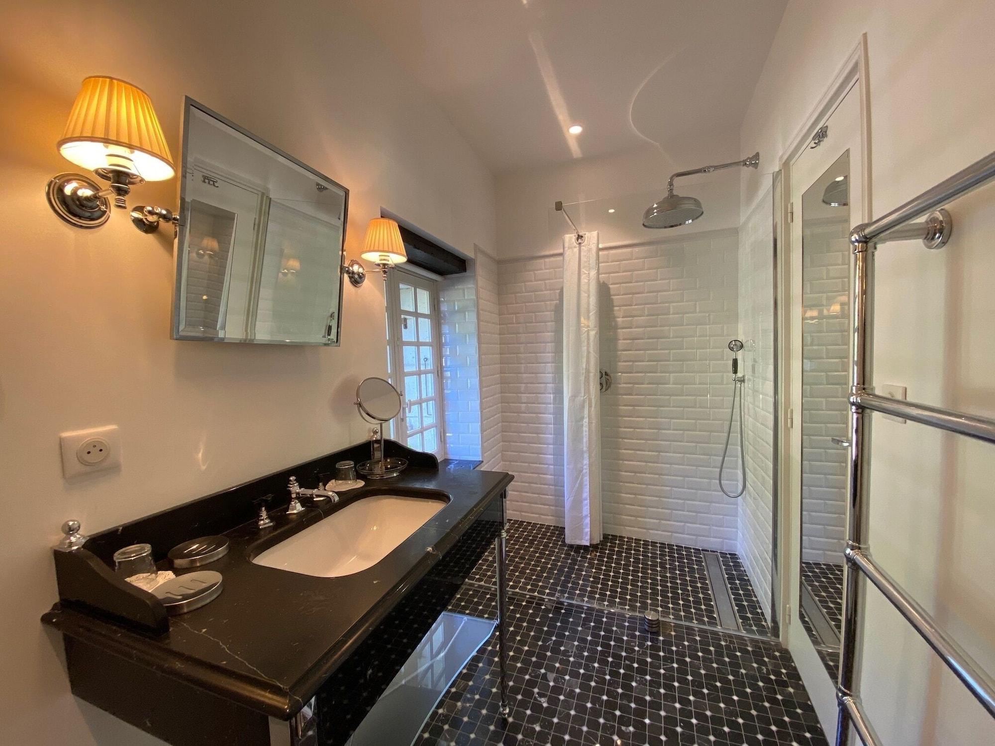 Le Moulin Du Roc Hotel Brantôme Екстериор снимка